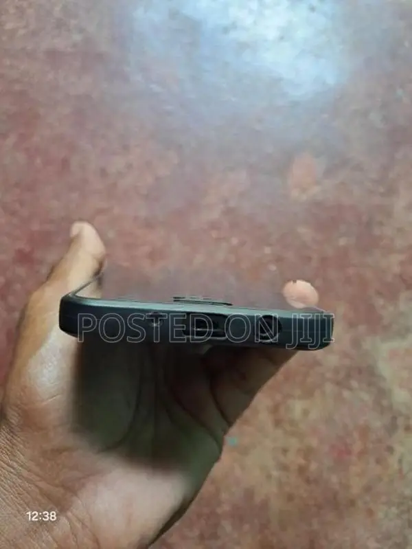 Samsung Galaxy J7 (Used)