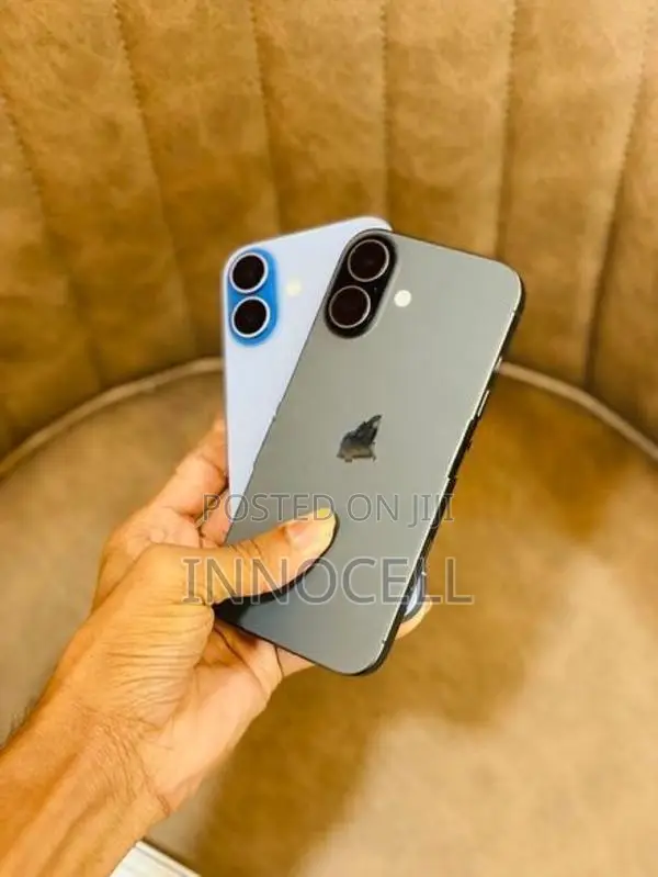 Apple iPhone 17 256GB (Used)