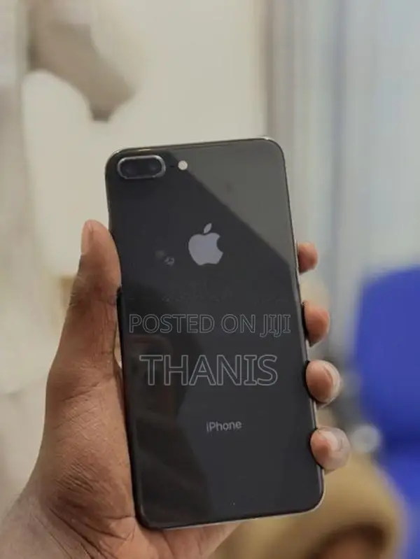 Apple iPhone 8 Plus (Used)