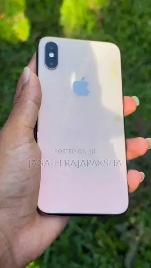 Apple iPhone XS (Used)