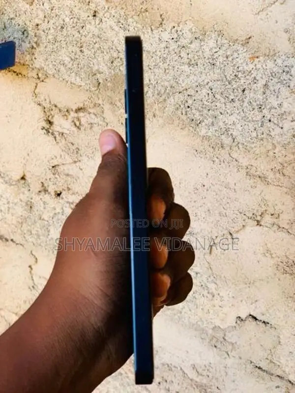 Samsung Galaxy A06 (Used)