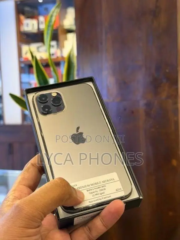 Apple iPhone 12 Pro 128GB (Used)