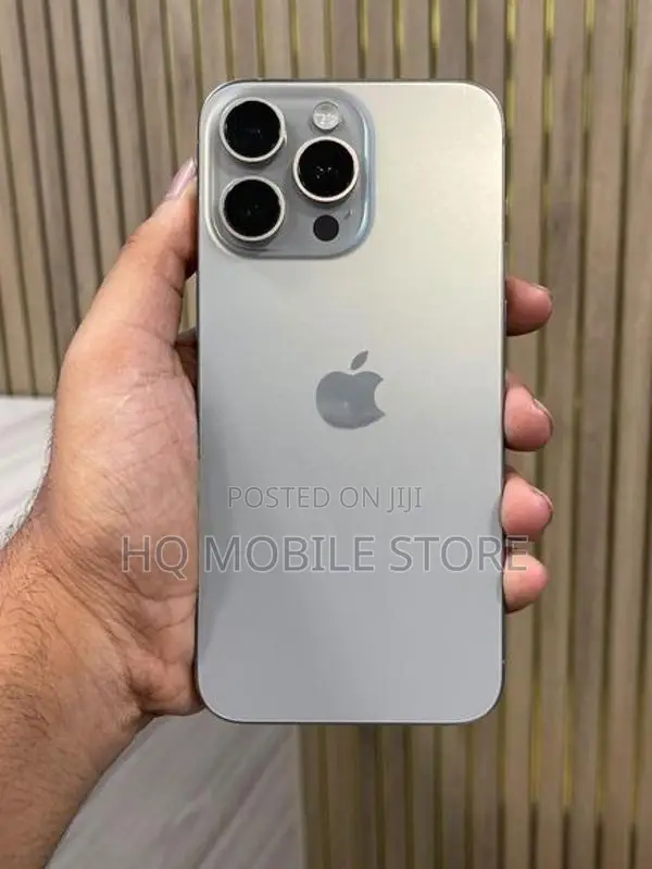 Apple iPhone 15 Pro Max (Used)