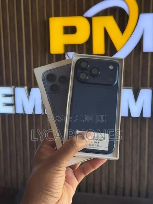 Apple iPhone 17 Pro Max Physical (Used)