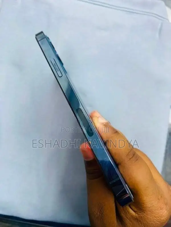 Apple iPhone 12 Pro (Used)