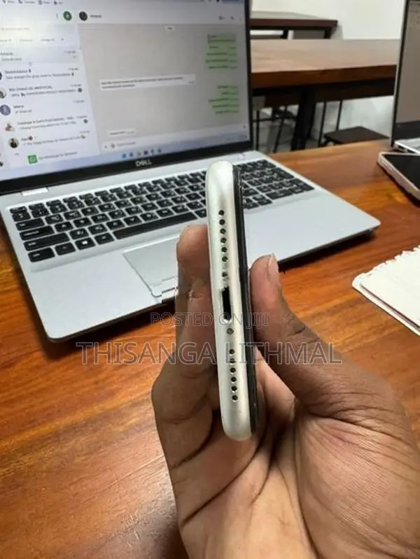 Apple iPhone 11 (Used)