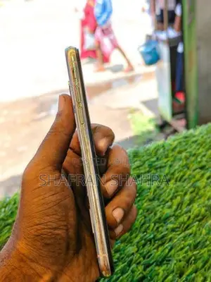 Apple iPhone X (Used)