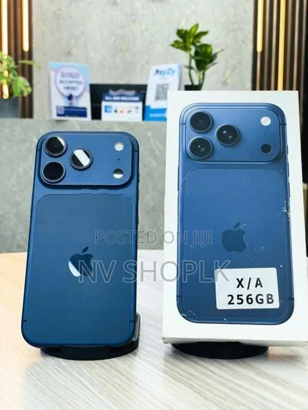 Apple iPhone 17 Pro 256GB (Used)