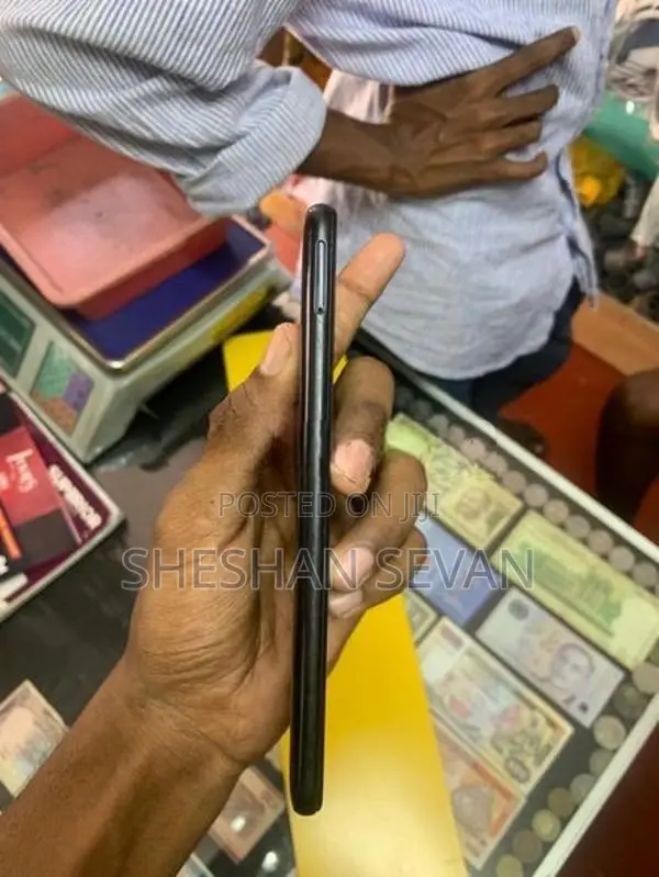 Samsung Galaxy A04e (Used)