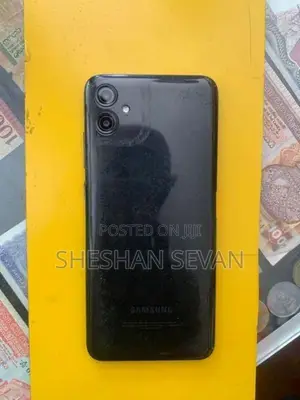 Samsung Galaxy A04e (Used)
