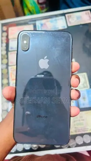 Apple iPhone XS Max (Used)