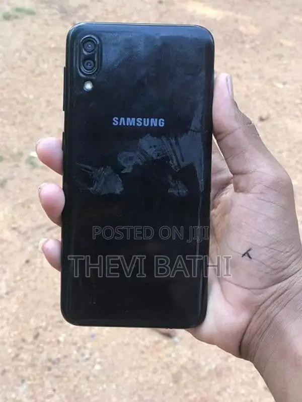 Samsung Galaxy M10 (Used)