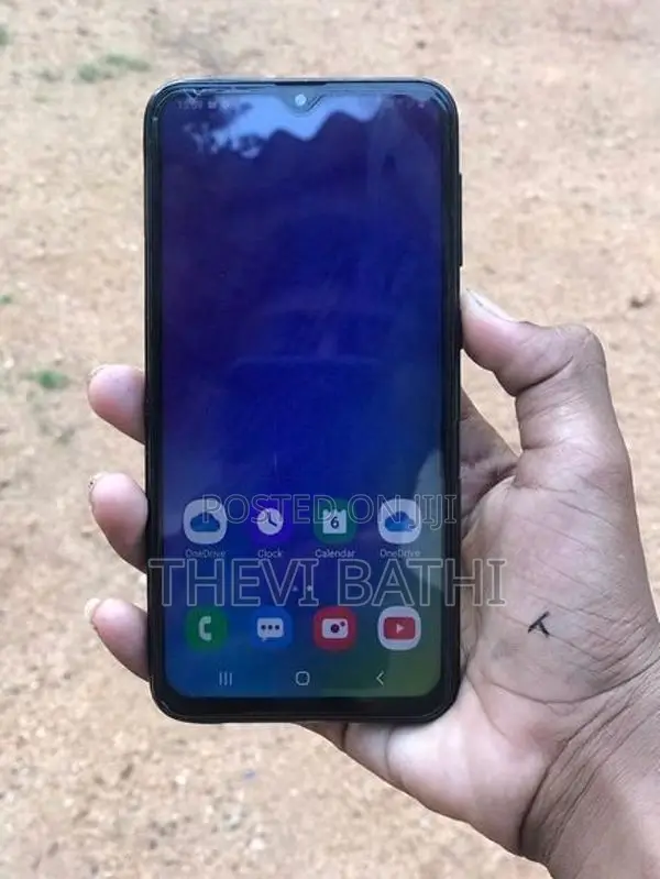 Samsung Galaxy M10 (Used)