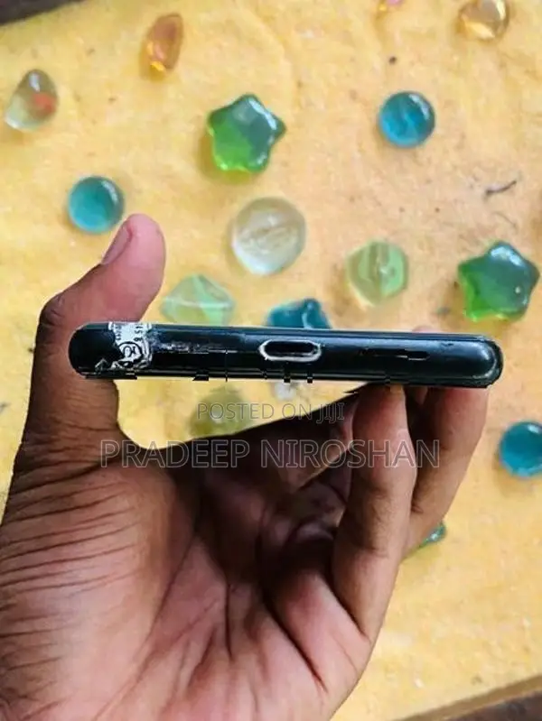 Google Pixel 6 (Used)