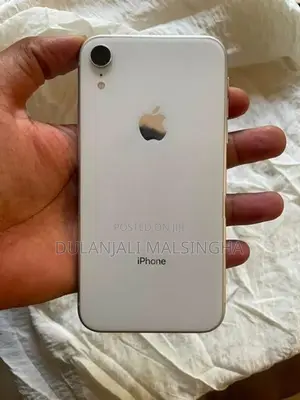 Apple iPhone XR (Used)