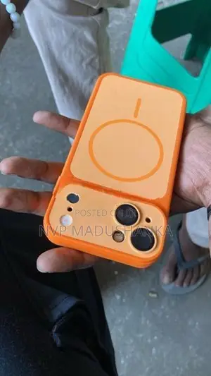 Apple iPhone 13 (Used)