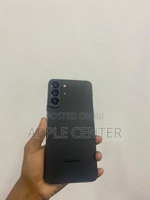 Samsung Galaxy S22+ (Used)