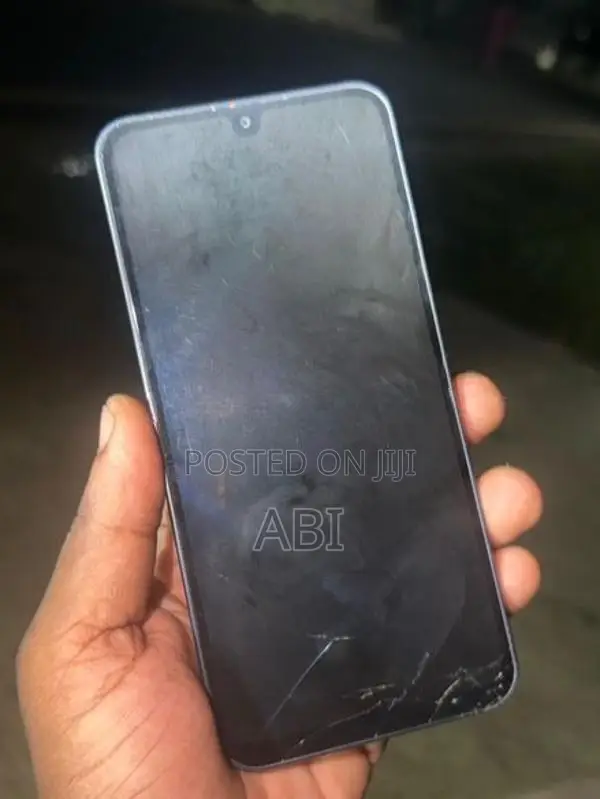 Samsung Galaxy A16 (Used)