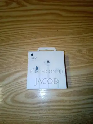 Apple Wired EarPods ON Market Clean With Tested