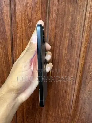 Apple iPhone 15 (Used)