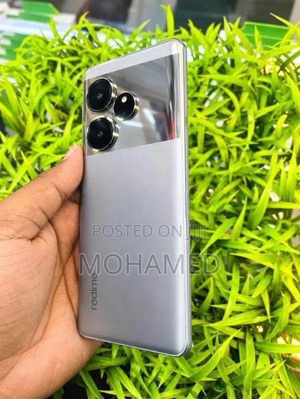 Realme GT GT6 (Used)