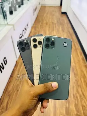 Apple iPhone 11 Pro Max (Used)
