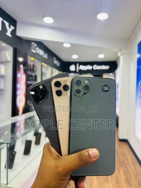 Apple iPhone 11 Pro Max (Used)