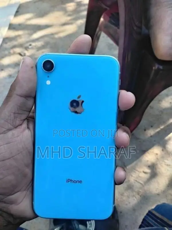 Apple iPhone XR (Used)