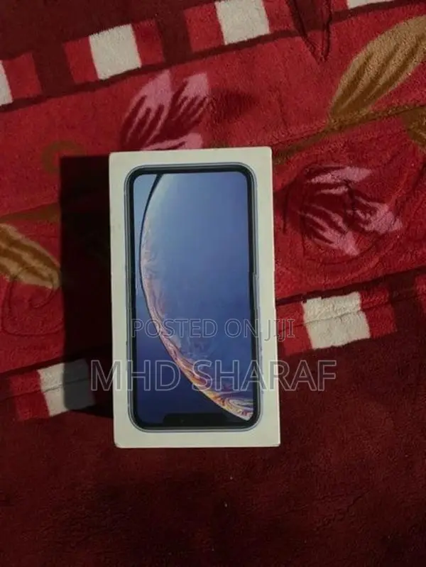 Apple iPhone XR (Used)