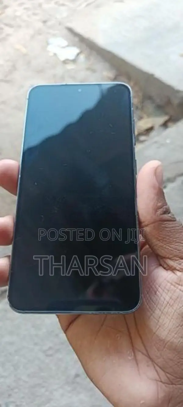 Samsung Galaxy S23 (Used)