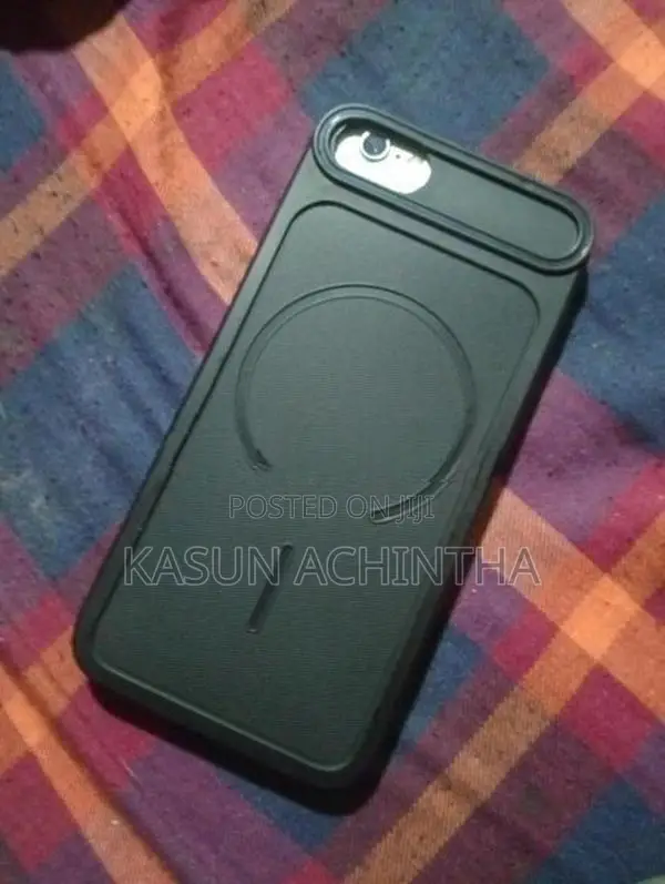 Apple iPhone 6S (Used)