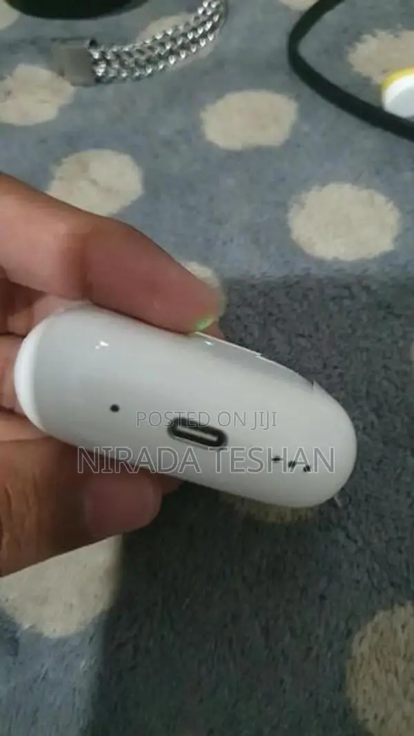 Apple AirPods Pro 2nd Gen