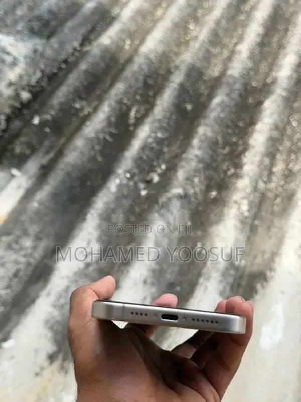 Apple iPhone 15 Pro Max (Used)