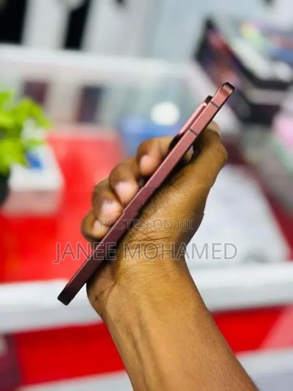 Vivo V70 Elite 256GB (Used)