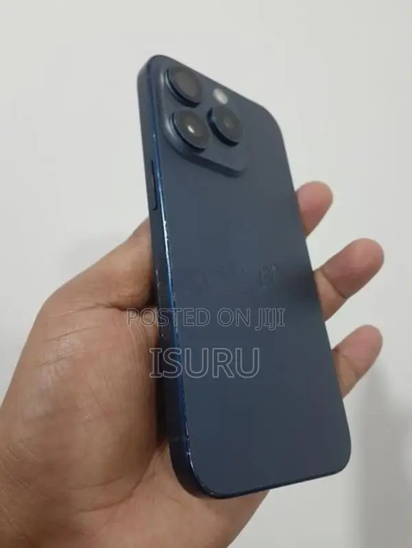 Apple iPhone 15 Pro (Used)