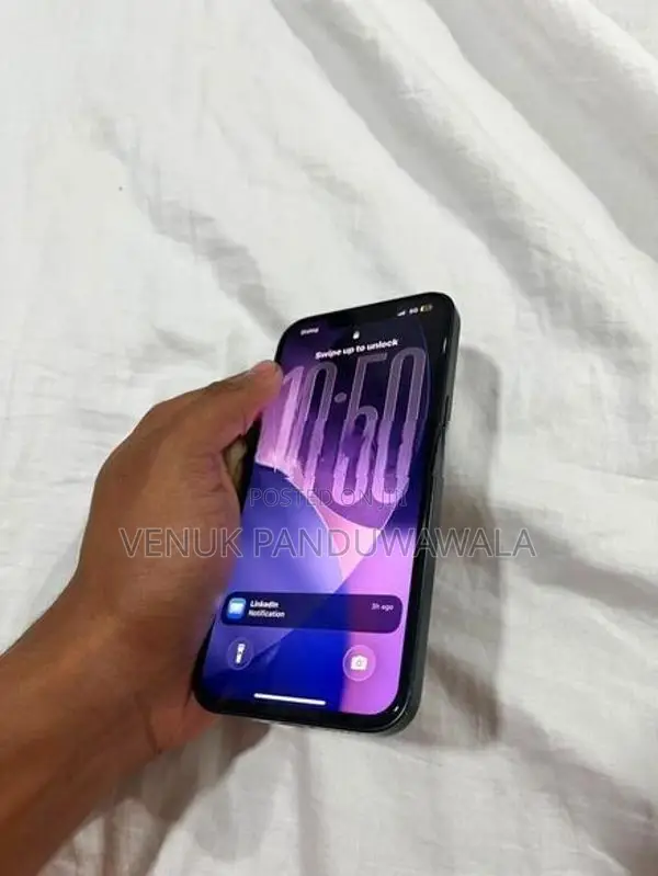 Apple iPhone 13 (Used)