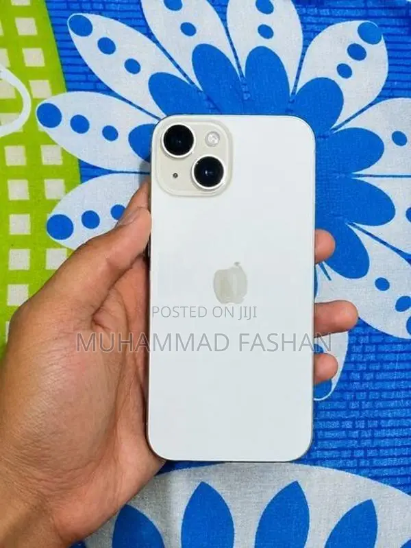 Apple iPhone 15 128GB (Used)