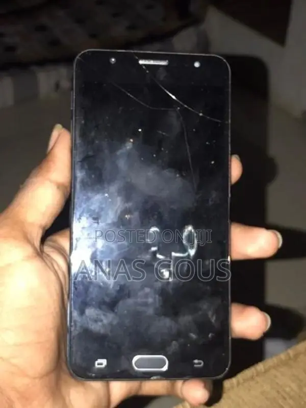 Samsung Galaxy J7 Prime (Used)