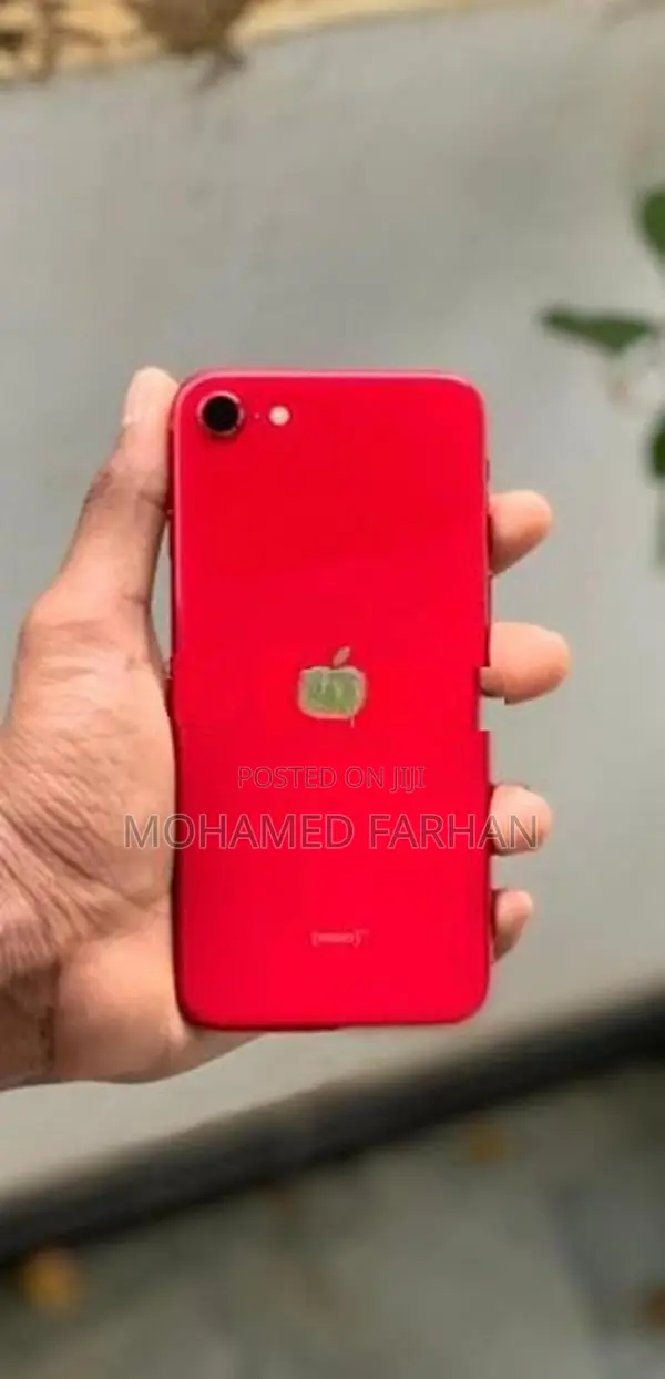 Apple iPhone SE 2 (Used)