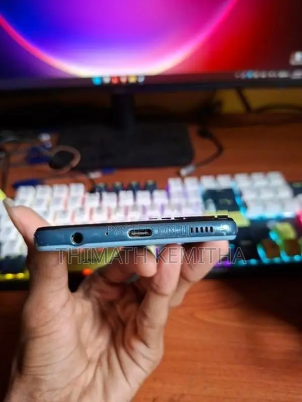 Samsung Galaxy A52 (Used)