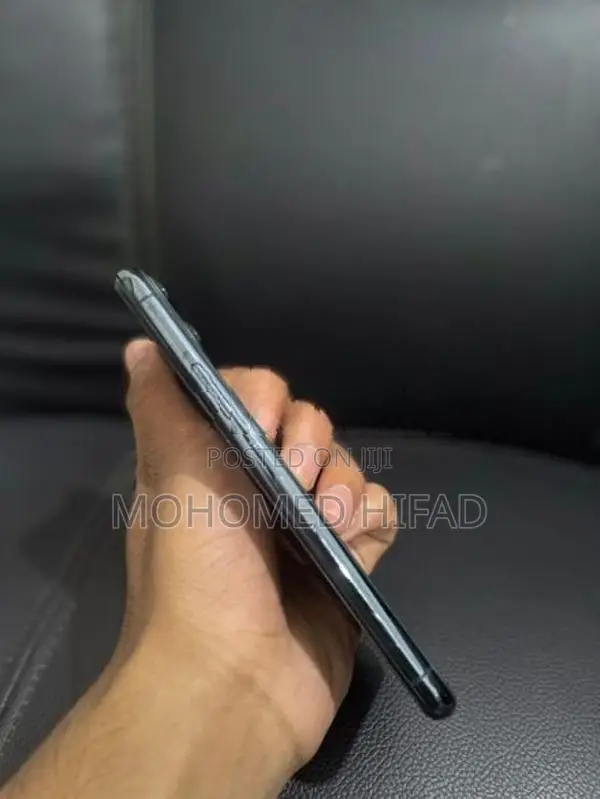 Apple iPhone 11 Pro 256GB (Used)