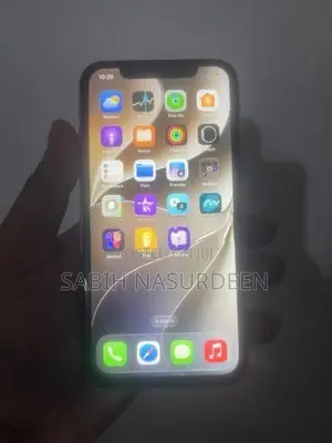 Apple iPhone 11 (Used)