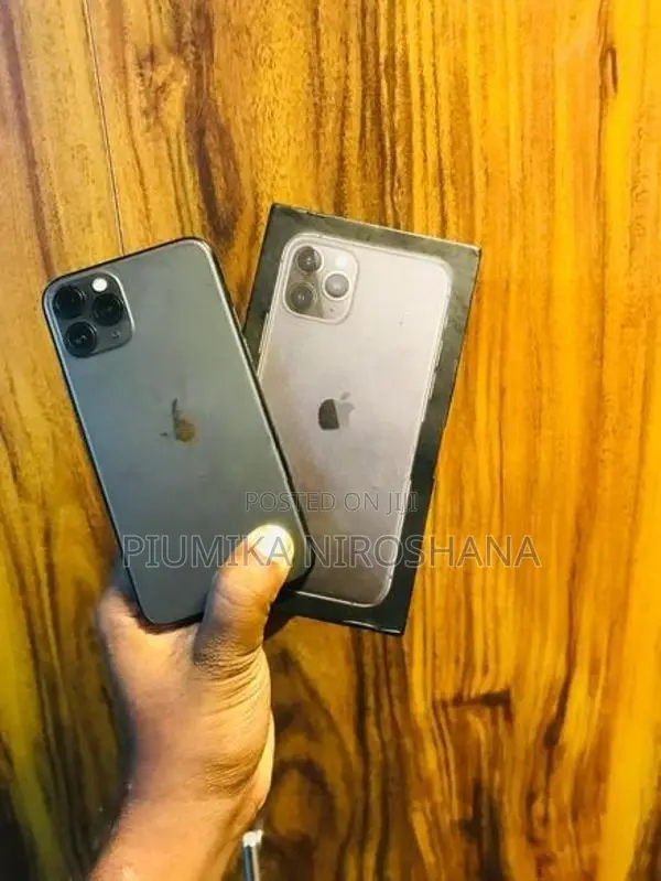 Apple iPhone 11 Pro (Used)