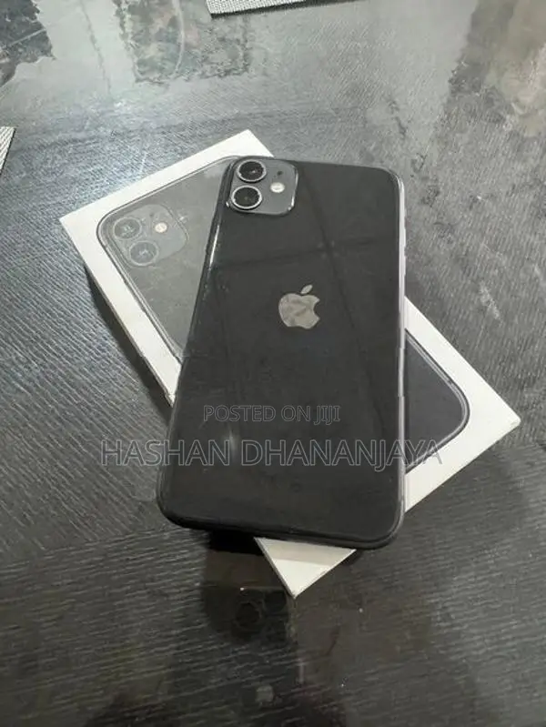 Apple iPhone 11 (Used)