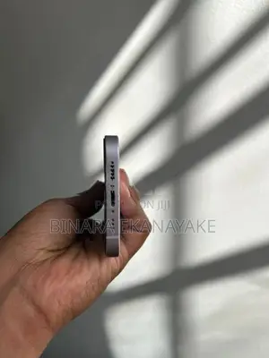 Apple iPhone 14 (Used)