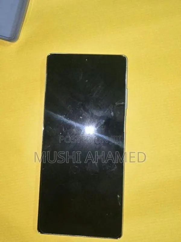 Samsung Galaxy Note 20 (Used)