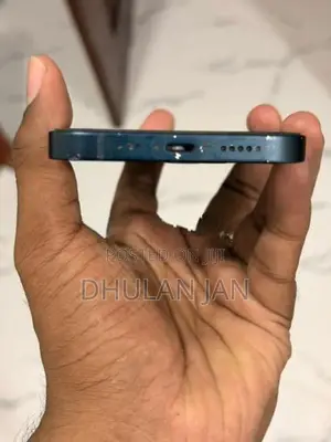 Apple iPhone 14 (Used)