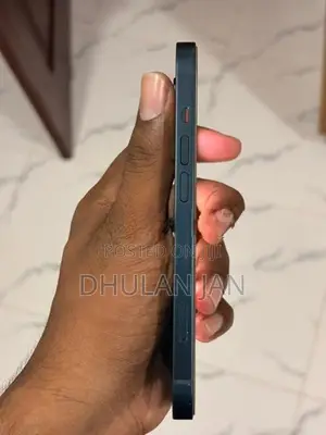 Apple iPhone 14 (Used)