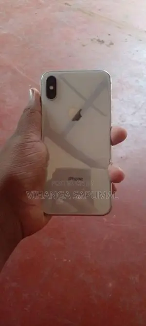Apple iPhone X (Used)