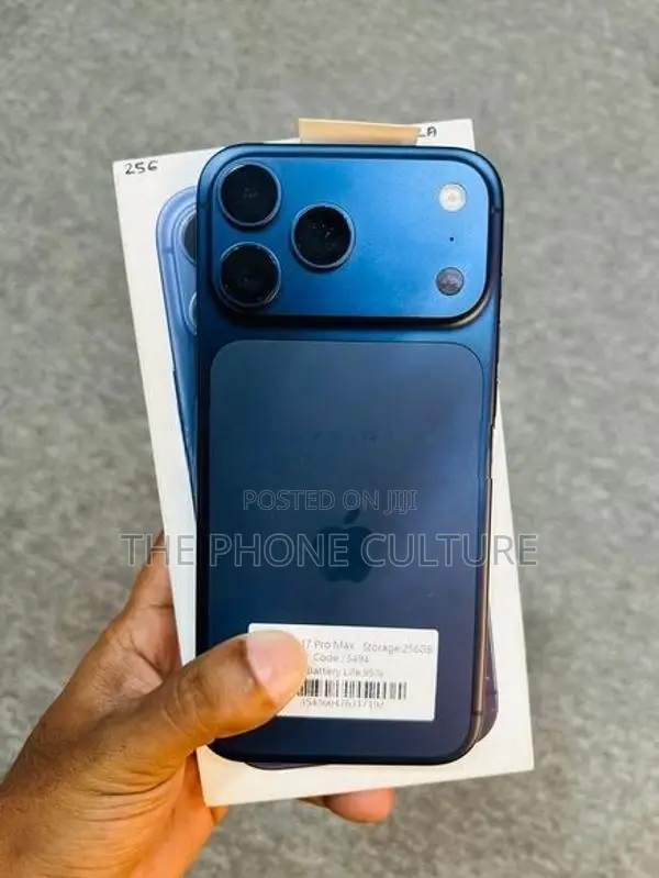 Apple iPhone 17 Pro Max 256GB (Used)